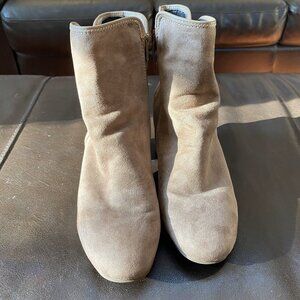 White Mountain cream fabric suede buckle booties size 8.5